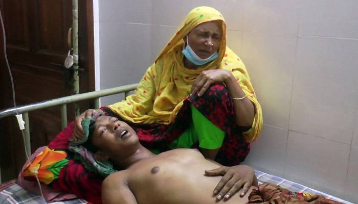 যশোরে পুলিশের বিরুদ্ধে কলেজছাত্রকে নির্যাতনের অভিযোগ