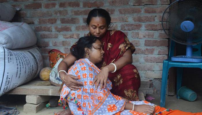 সাপের কামড়ে প্রাণ গেল স্কুলশিক্ষকের