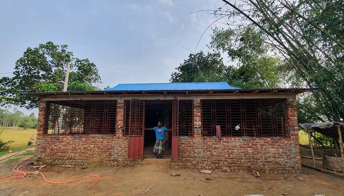 প্রধানমন্ত্রীর নির্দেশনায় ভিক্ষুক নাজিম উদ্দিনের জন্য তৈরি হচ্ছে  এই বাড়ি