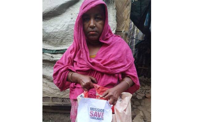 ১০ দিনের খাদ্য সামগ্রী পেল রাজধানীর সাত পরিবার