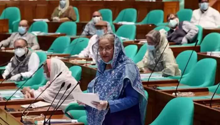 চিকিৎসক-নার্সের এক মাসের খাবারের বিল ২০ কোটি কী করে হয়: প্রধানমন্ত্রী