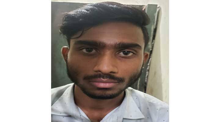 স্কুলছাত্রীকে অপহরণ করে ৩ দিন আটকে ধর্ষণের অভিযোগ
