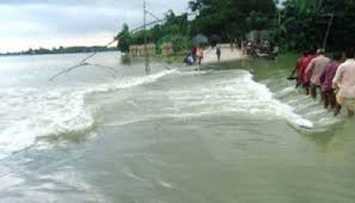 বন্যার পদধ্বনি