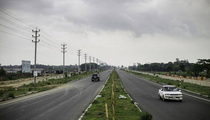 মহামারি কালেও লাশের 'ডাম্পিং স্পট' ৩০০ ফিট
