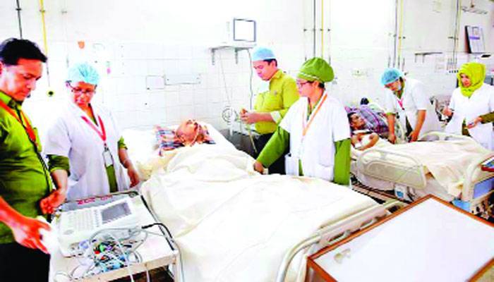 স্বাস্থ্যকর্মীদের নিরাপদ কর্মস্থল চাই
