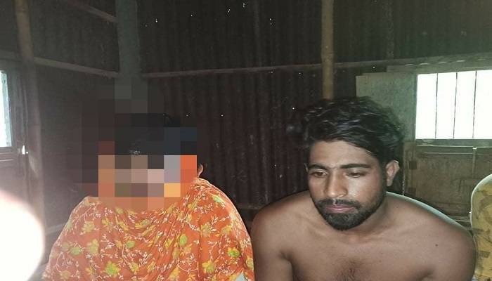 নারীসহ ছাত্রলীগ নেতাকে আটকে পুলিশে দিল স্থানীয়রা