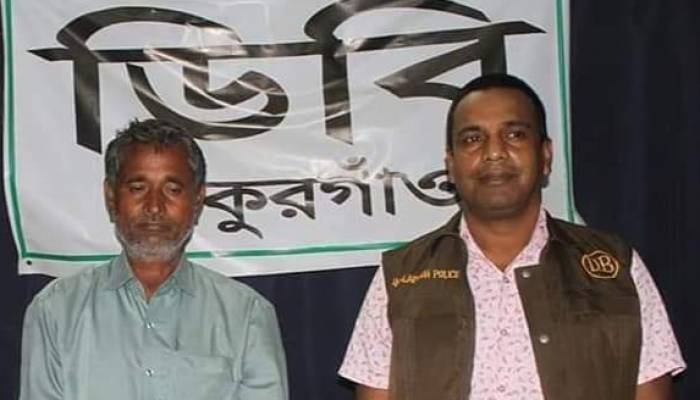 পীরগঞ্জে চুরির অভিযোগে শিশু নির্যাতনের ঘটনায় গ্রেপ্তার ২