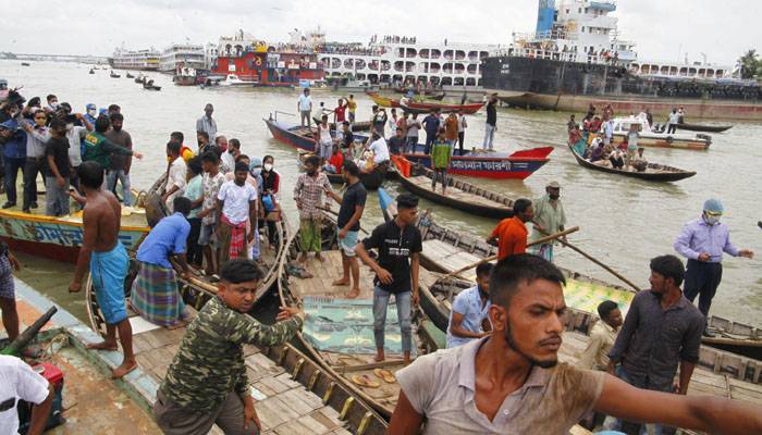 ‘আল্লাহ বাঁচিয়েছে, এক মিনিটের জন্য লঞ্চটি ধরতে পারিনি’