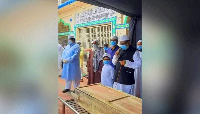 অঝোরে কাঁদলেন মুক্তিযুদ্ধবিষয়ক মন্ত্রী