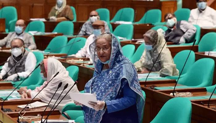আরও ২ হাজার ডাক্তার ও ৪ হাজার নার্স নিয়োগ করা হবে: প্রধানমন্ত্রী