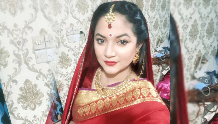 করোনাতে বউ সাজলেন ঊর্মিলা