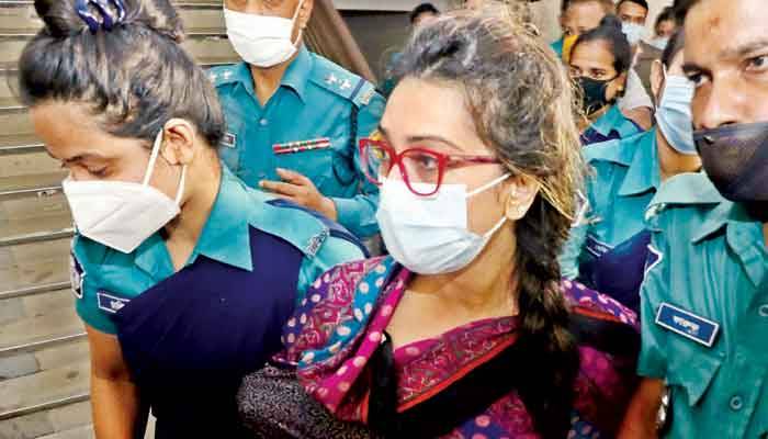 সাবরিনার দুর্নীতির নথি চেয়ে ৪ প্রতিষ্ঠানে দুদকের চিঠি
