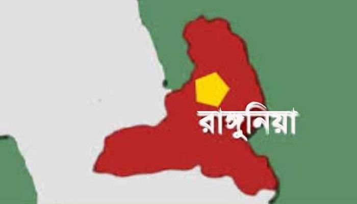 পাহাড় ধসের ঝুঁকিতে ৫ হাজার পরিবার