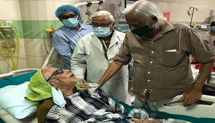 হায়দার আকবর খানকে দেখতে হাসপাতালে ডা. জাফরুল্লাহ