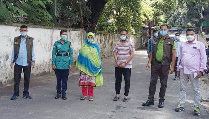 স্বামী-স্ত্রী মিলে ২২ হাজার বিও অ্যাকাউন্টধারীর ১৮ কোটি টাকা আত্মসাৎ