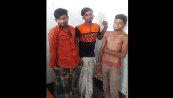 ঈশ্বরগঞ্জে ছাগল নিয়ে পালানোর  সময় ৩ যুবক আটক