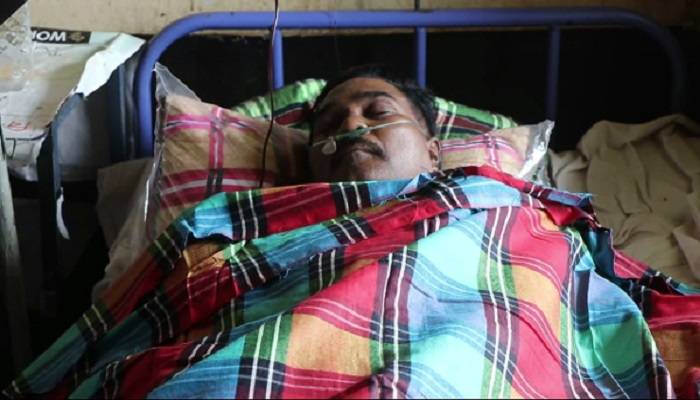 সুজানগরে পিটিয়ে চেয়ারম্যানের দুই পা ভাঙলো প্রতিপক্ষ, আটক ২