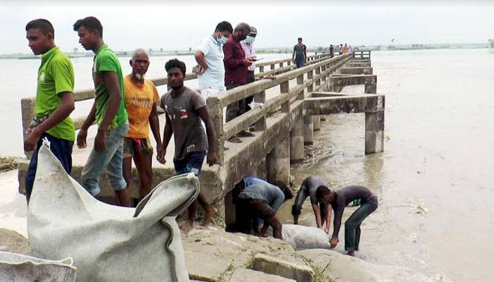 কুড়িগ্রামে বাড়তে শুরু করেছে নদ-নদীর পানি