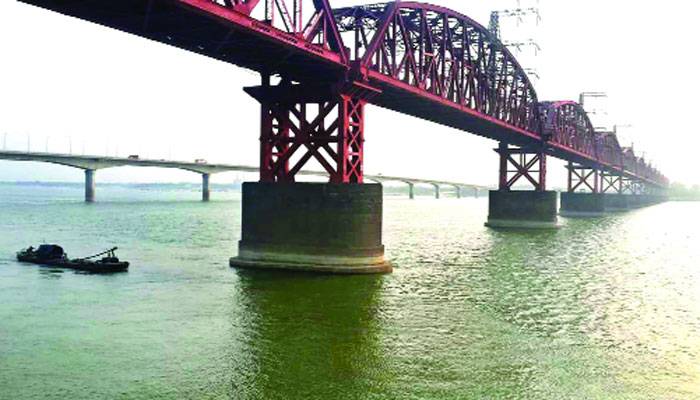 ঈশ্বরদীতে পদ্মার পানি বেড়ে কয়েকটি গ্রাম প্লাবিত
