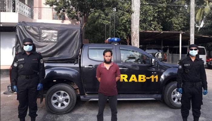 দোকানে তৈরি হচ্ছিল করোনার ভুয়া রিপোর্ট, র‌্যাবের ফাঁদে ধরা