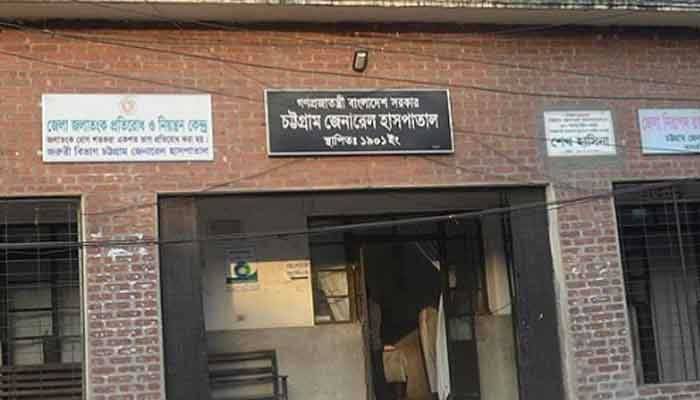 করোনার উপসর্গ নিয়ে ট্রাফিক পুলিশ সদস্যের মৃত্যু