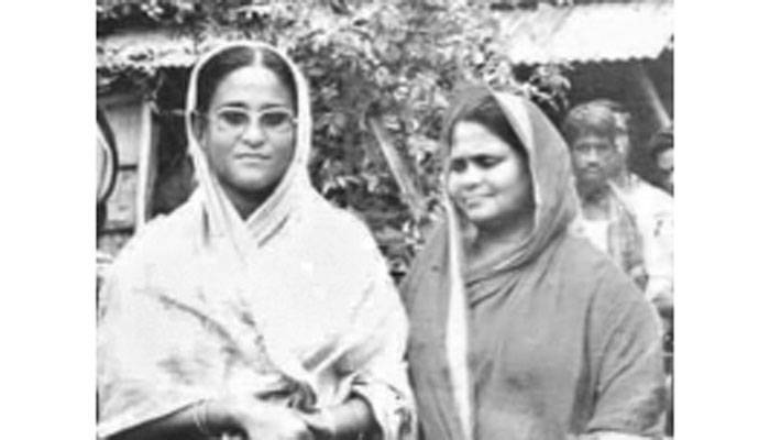 ছায়া ও মায়ার মনোয়ারা জামান