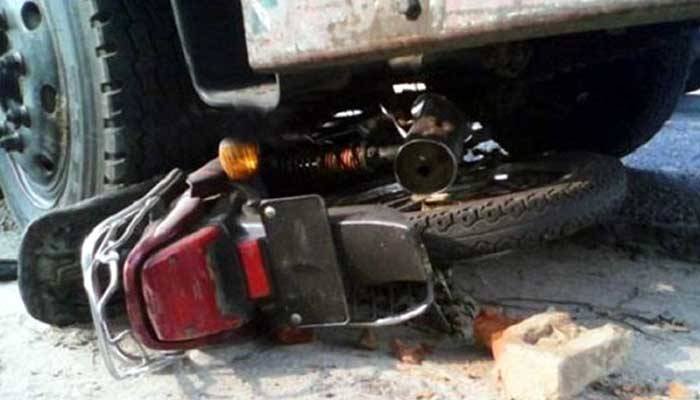 জয়পুরহাটে ট্রাকের ধাক্কায় বাইকআরোহী নিহত
