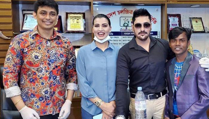 হিরো আলমের সঙ্গে জায়েদের দ্বন্দ্ব মিটিয়ে দিলো জলিল