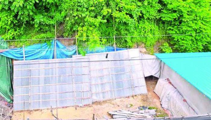 চট্টগ্রামের ম্যানোলা পাহাড়ে অভিযান, ম্যানেজারের কারাদণ্ড