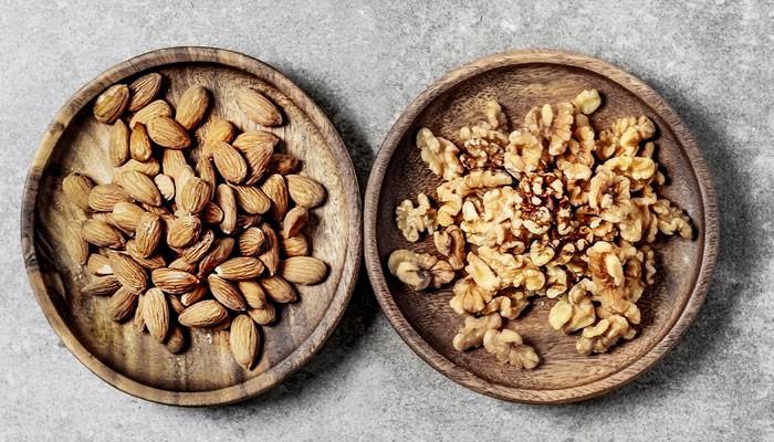 আখরোট না কাজুবাদাম-কোনটি বেশি স্বাস্থ্যকর?