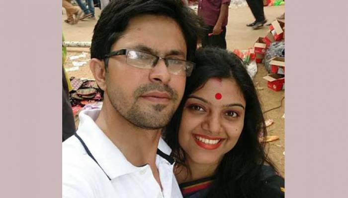 স্যানিটাইজার ঢালতে গিয়ে দগ্ধ চিকিৎসক দম্পতি