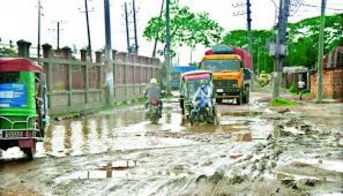 ৩৫৯১ কিলোমিটার সড়ক-মহাসড়ক ভাঙাচোরা