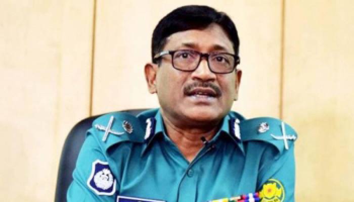 পশুর হাটে স্বাস্থ্যবিধি মানতে বাধ্য করা হবে: ডিএমপি কমিশনার