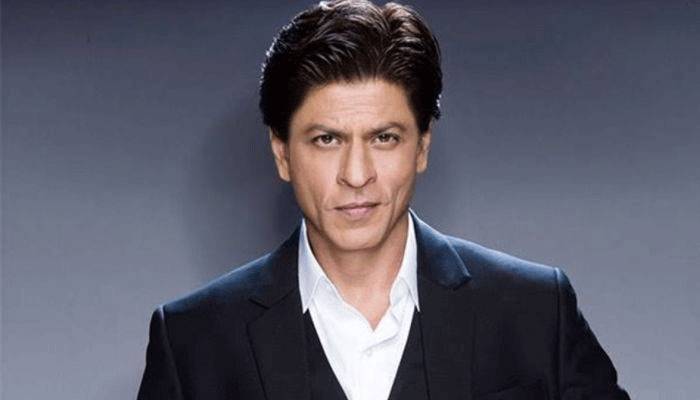 করোনা থেকে বাঁচতে যা করলেন শাহরুখ
