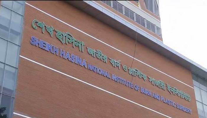 বংশালে গ্যাসলাইনে বিস্ফোরণে দেয়াল ধসে শিশুর মৃত্যু, দগ্ধ ৩