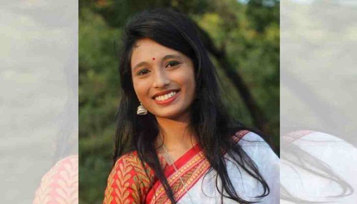 শাবি ছাত্রীর ঝুলন্ত লাশ উদ্ধার