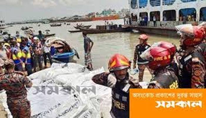 ময়ূরের মাস্টার-সুকানি দায় এড়ানোর চেষ্টায়