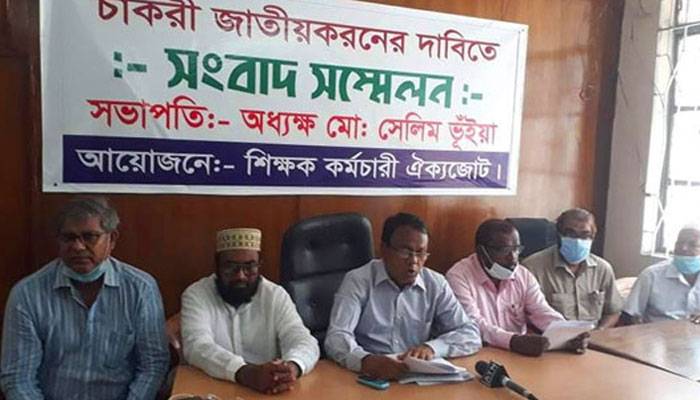 চাকরি জাতীয়করণ দাবিতে ২৩ আগস্ট থেকে শিক্ষকদের মহাঅবস্থান