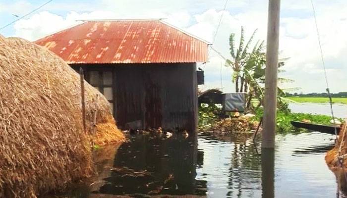 গোপালগঞ্জে ১৯ হাজার পরিবারের ঘরবাড়ি এখনও পানির তলায়