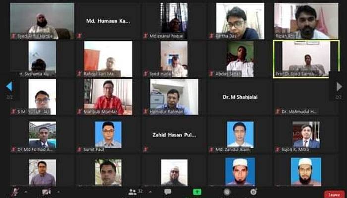 ‘জ্ঞানের নতুন ক্ষেত্র সৃষ্টিতে শিক্ষকদের অবদান রাখতে হবে’