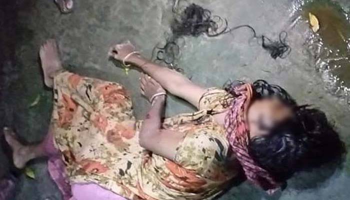 যৌতুকের দাবিতে পেটালেন শ্বশুর, উদ্ধার করলেন স্বামী