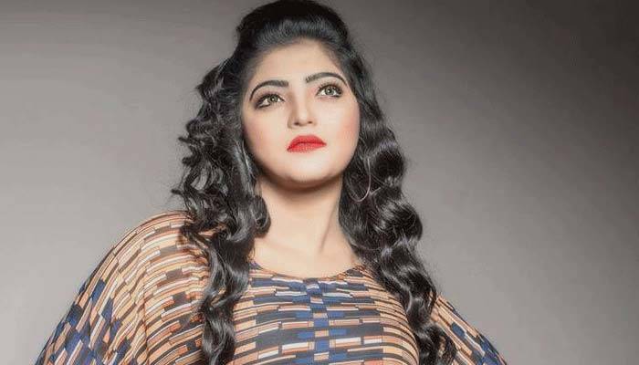 'ভাবতাম, আমাকে কেন ইউটিউব থেকে টাকা আয় করতে হবে?'
