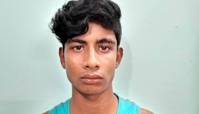 চালককে হত্যা করে ভ্যান ছিনতাই, মাদকাসক্ত তরুণ আটক