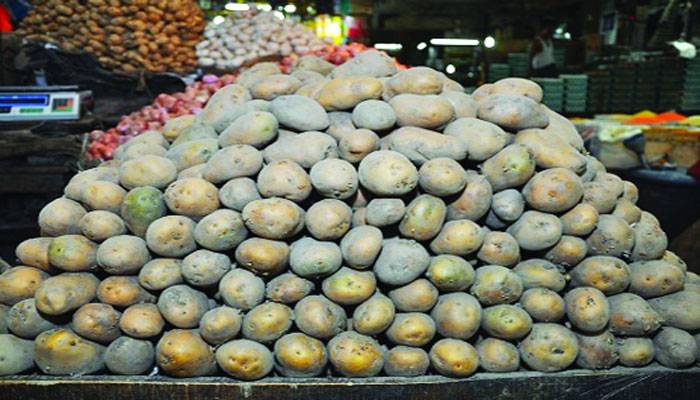 খুচরায় প্রতিকেজি আলুর দাম ৩৫ টাকা নির্ধারণ