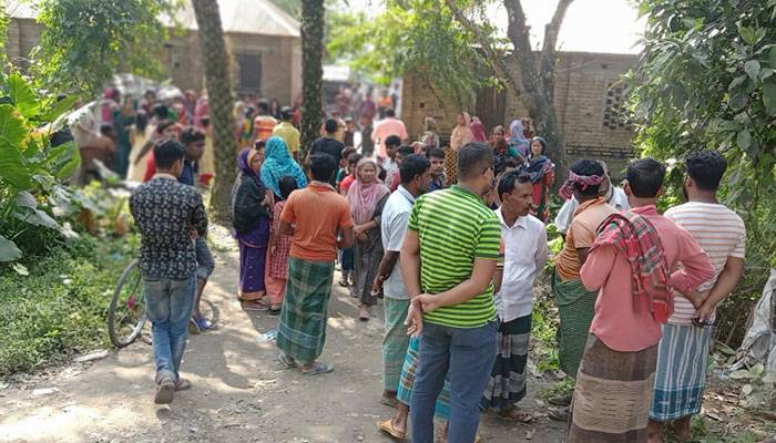 দেবরের ছুরিকাঘাতে প্রাণ গেল ভাবির দেবরের ছুরিকাঘাতে প্রাণ গেল ভাবির