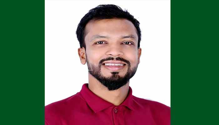 শপথ নিলেন গ্রেপ্তারের ভয়ে পালিয়ে থাকা সেই চেয়ারম্যান