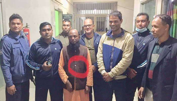 দুই শিক্ষার্থীকে নিয়মিত বলাৎকার করতেন শিক্ষক: পুলিশ