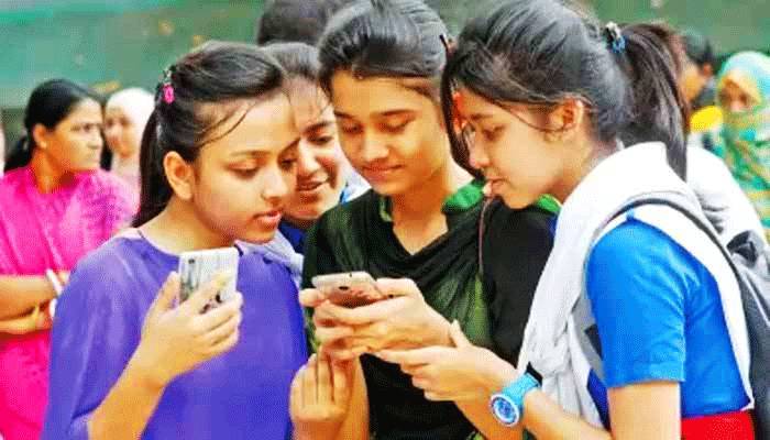 সরকারি হাই স্কুলের ভর্তি ফরম বিতরণ শুরু
