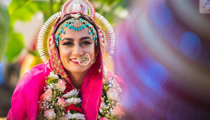 ছবিতে অভিনেত্রী অপর্ণার বিয়ের আনুষ্ঠানিকতা