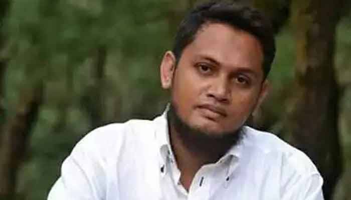 বদিকে বাবা দাবি করে আদালতে যুবক